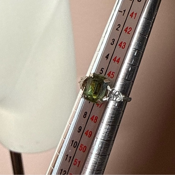 Vintage antique designer art deco Sterling silver emerald cut Green Glass Ring - Picture 15 of 17